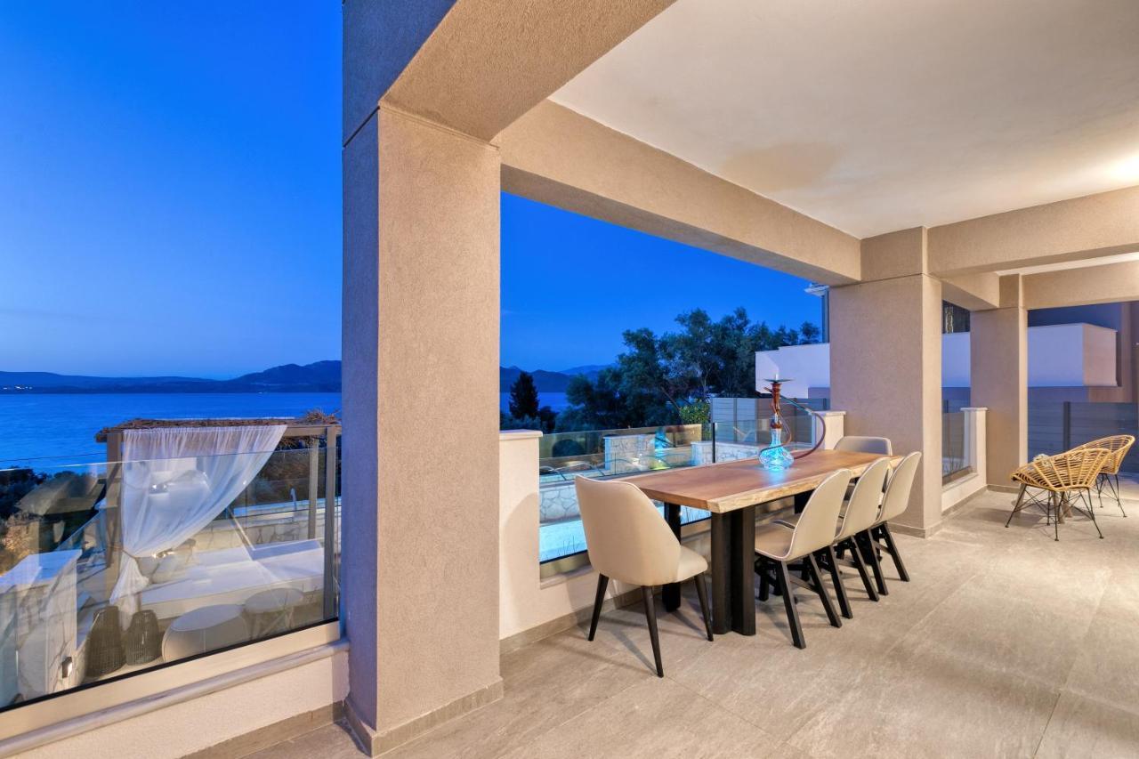 White Rock Villas Nikiana Exterior foto